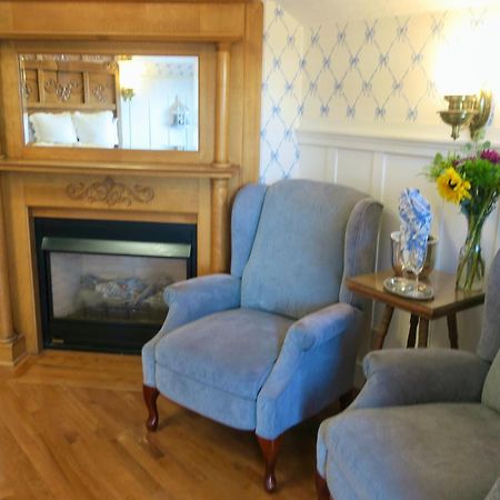 The Old St Angela Inn Pacific Grove Habitación foto