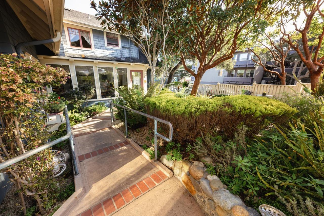 The Old St Angela Inn Pacific Grove Exterior foto