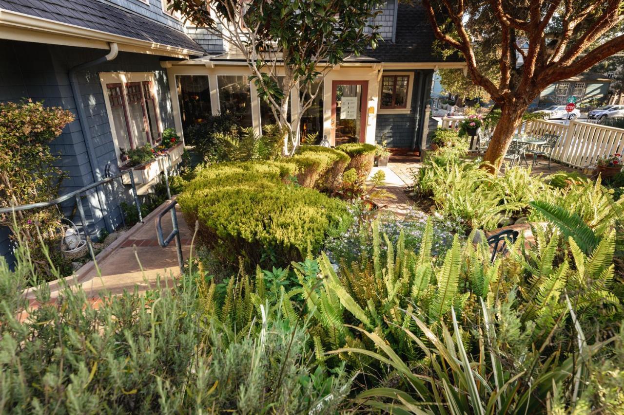 The Old St Angela Inn Pacific Grove Exterior foto